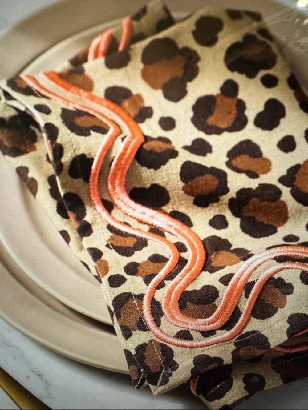 Anthropologie Madeline Napkins - Leopard/Cheetah Print - set of 4 - brown, coral